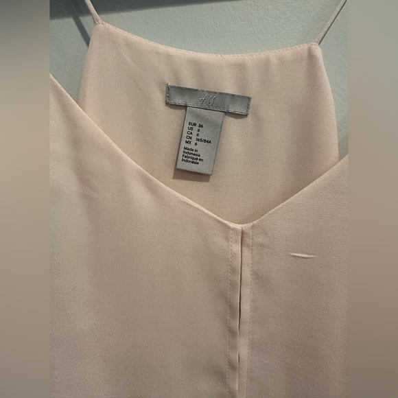 H&M Blush Pink Sheer Top - Picture 2 of 3